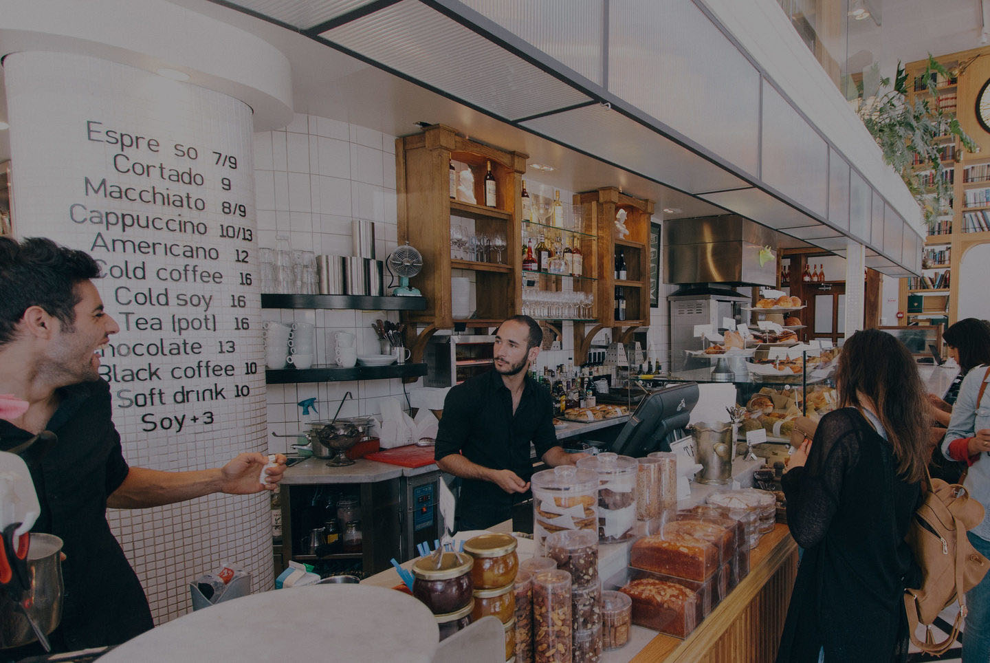 Customer Service Strategy: Expert at Delivering 5-star experience — Proto customer experience consulting